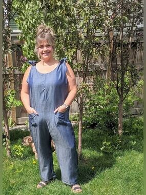 Rock & Prairie Clothing Co - Made in CANADA. 100% Tencel Denim Jumpsuit - XL